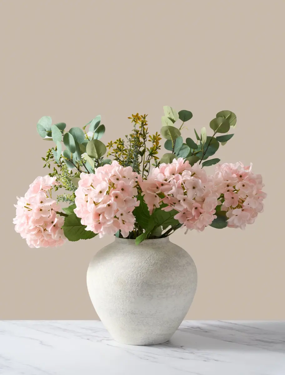 The Florae styled at home